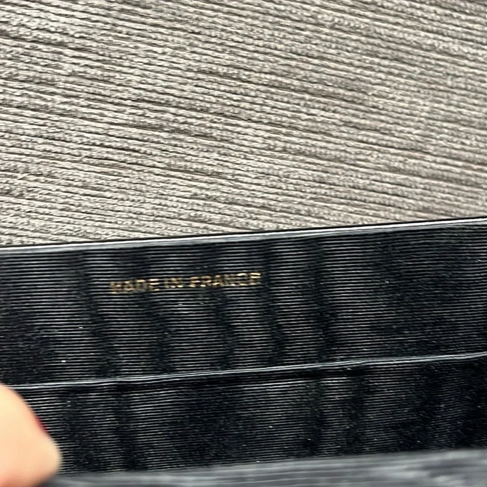 ROGER VIVIER vintage black patent leather envelope clutch